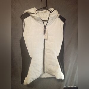 Lukka lux hidden hood puffer vest
